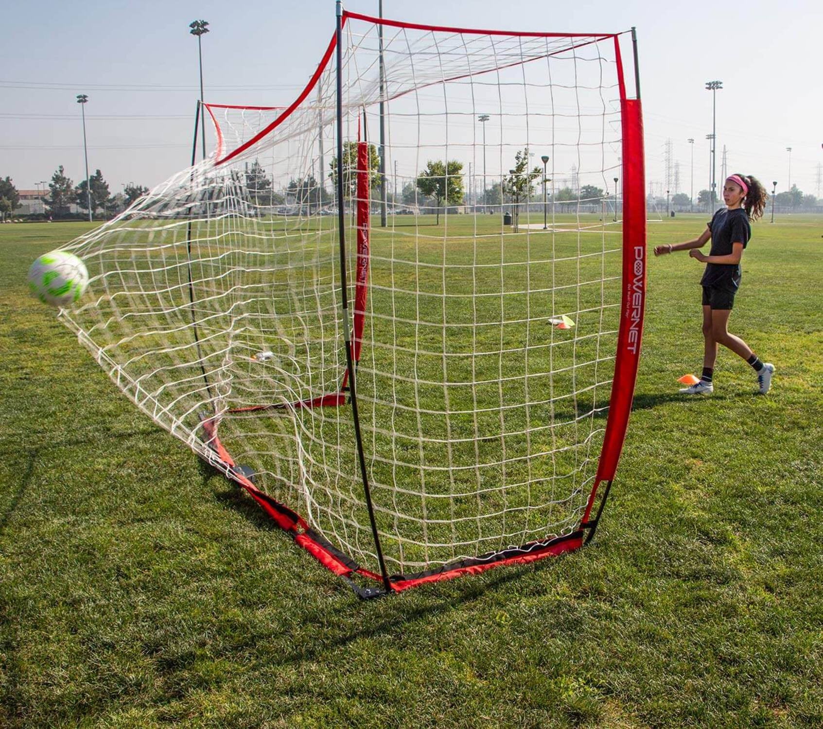 Portable Futsal Soccer Goal, Soccer Net with Collapsible Steel Base, Pop up Soccer Training Equipment, 1 Goal & Zipper Storage Bag (3M X 2M)